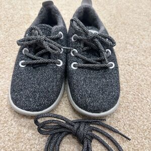 Brand new Allbird Smallbirds size 10T gray shoes